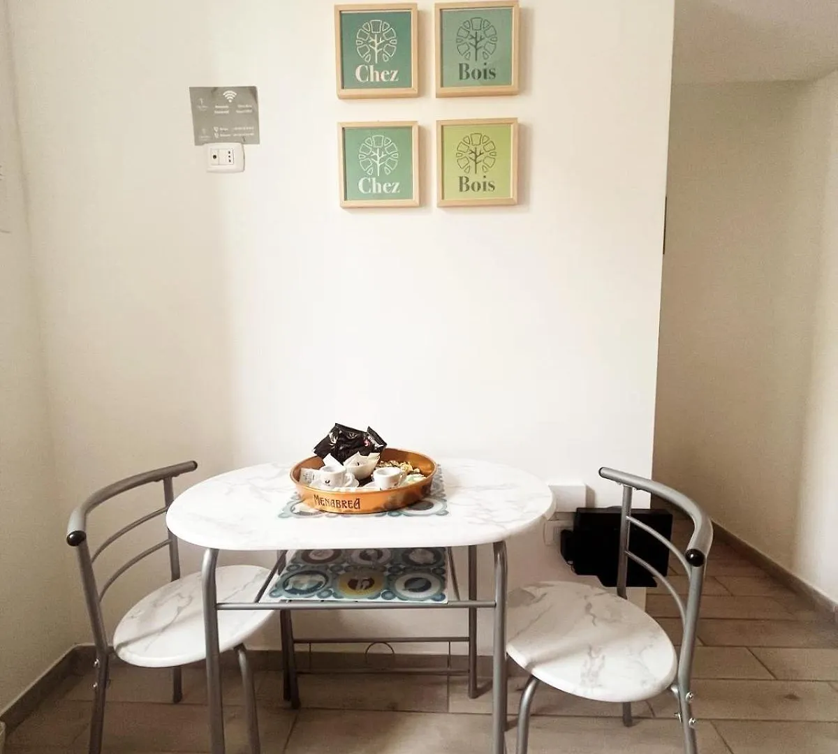 Chez Bois - Suite Apartment Capodimonte Naples