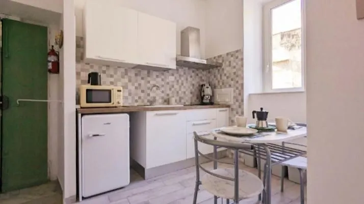 Chez Bois - Suite Apartment Capodimonte Naples
